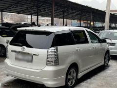 Сүрөт унаа Toyota Wish