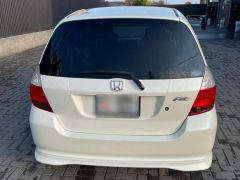 Photo of the vehicle Honda Fit