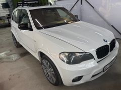 Photo of the vehicle BMW X5