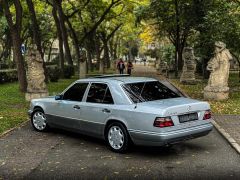 Фото авто Mercedes-Benz E-Класс