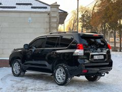 Сүрөт унаа Toyota Land Cruiser Prado