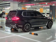 Сүрөт унаа BMW X7