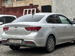 Сүрөт унаа Kia Rio