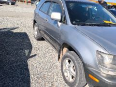 Photo of the vehicle Lexus RX