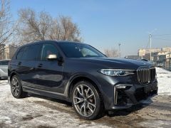 Сүрөт унаа BMW X7