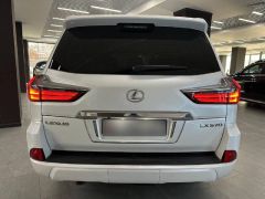 Сүрөт унаа Lexus LX