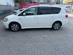 Фото авто Toyota Ipsum