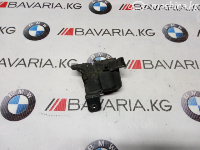 Spare Parts and Consumables - Замок капота, E38LCI, 51238164763