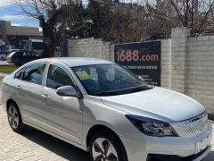 Фото авто Dongfeng Aeolus E70