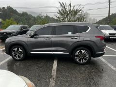 Photo of the vehicle Hyundai Santa Fe