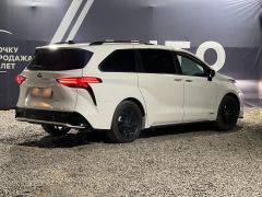 Сүрөт унаа Toyota Sienna