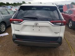 Сүрөт унаа Toyota RAV4