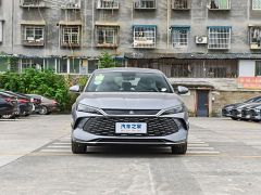 Фото авто BYD Qin L