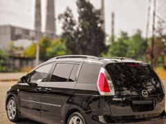 Photo of the vehicle Mazda 5