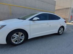 Сүрөт унаа Hyundai Elantra