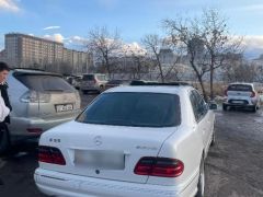 Сүрөт унаа Mercedes-Benz E-Класс AMG