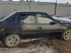 Сүрөт унаа Daewoo Nexia