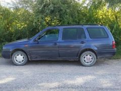 Photo of the vehicle Volkswagen Golf