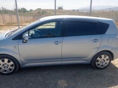 Сүрөт унаа Toyota Corolla Verso