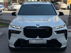 Фото авто BMW X7