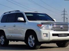 Фото авто Toyota Land Cruiser