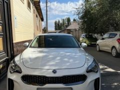 Сүрөт унаа Kia Stinger