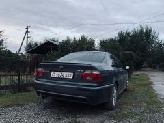 Photo of the vehicle BMW 5 Series