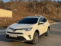 Фото авто Toyota RAV4