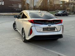 Сүрөт унаа Toyota Prius