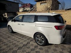 Сүрөт унаа Kia Carnival