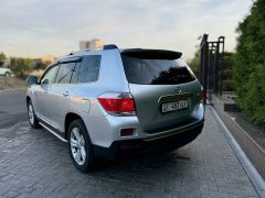 Сүрөт унаа Toyota Highlander