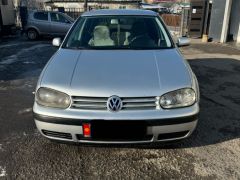 Фото авто Volkswagen Golf