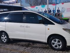 Сүрөт унаа Toyota Estima