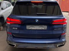 Photo of the vehicle BMW X5