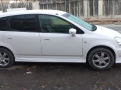 Фото авто Honda Stream