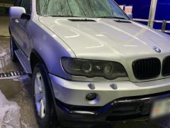 Photo of the vehicle BMW X5