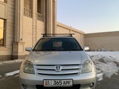 Фото авто Toyota Ist