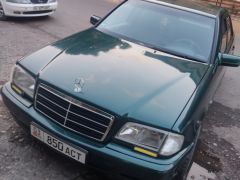 Сүрөт унаа Mercedes-Benz C-Класс