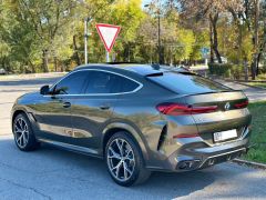 Photo of the vehicle BMW X6