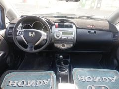 Сүрөт унаа Honda Jazz