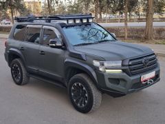 Фото авто Toyota Land Cruiser