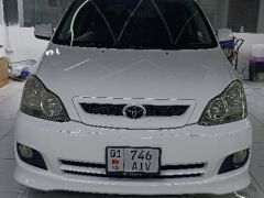 Фото авто Toyota Ipsum