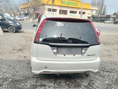 Сүрөт унаа Honda Stream