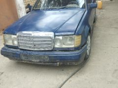 Photo of the vehicle Mercedes-Benz W124