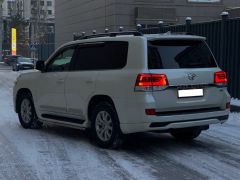 Сүрөт унаа Toyota Land Cruiser