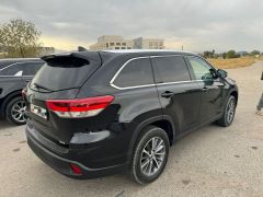 Фото авто Toyota Highlander