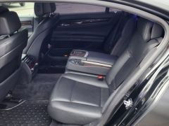 Photo of the vehicle BMW 7 Series