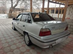 Сүрөт унаа Daewoo Nexia