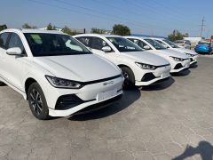 Сүрөт унаа BYD e2