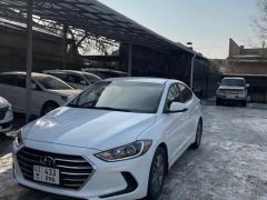 Сүрөт унаа Hyundai Elantra